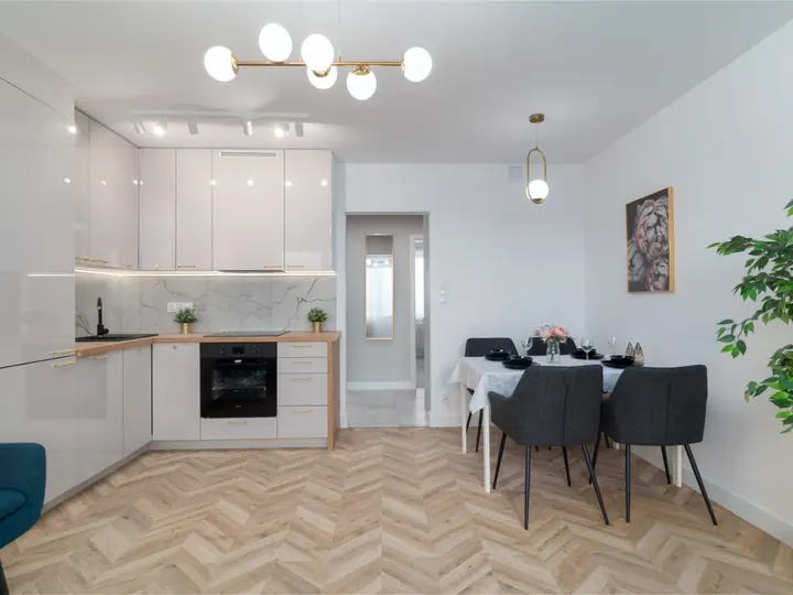 Salon z aneksem kuchennym